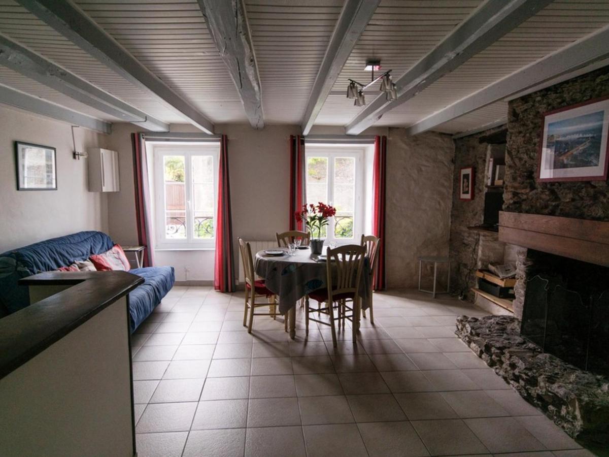Appartement Cosy En Centre-Ville, Proche Plage, Pour 4 Pers. Avec Cour Privee Et Tout Confort - Fr-1-418-68 Le Palais Exteriér fotografie